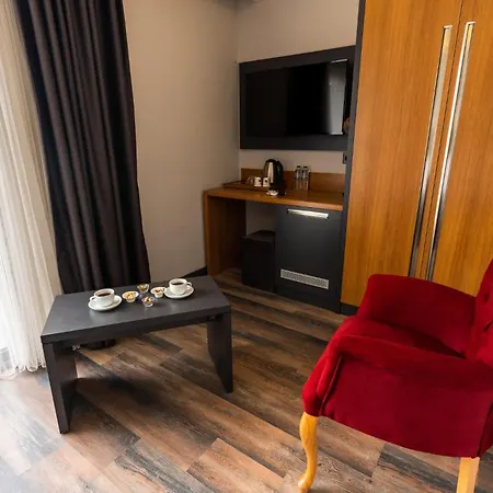 Otel Emay